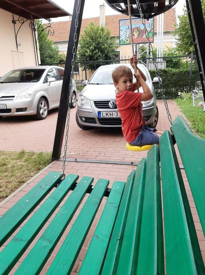 Gyulai Mesehaz Apartman Exterior foto